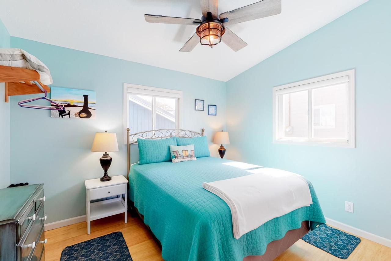 Rockin' Away Beach House ร็อคอเวย์บีช ภายนอก รูปภาพ